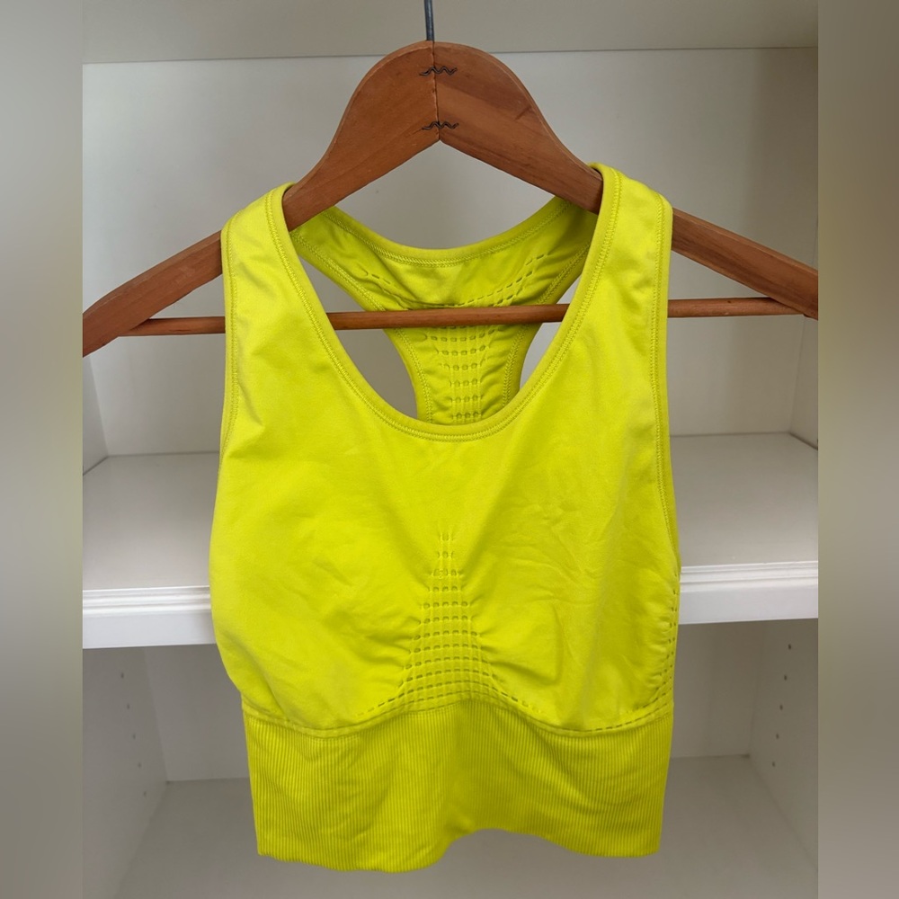 Sweaty Betty London Other
Workout Bra Citrus Green
Size S